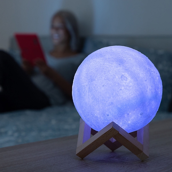 LLUM LED - DISSENY LLUNA 3D - Imatge 4