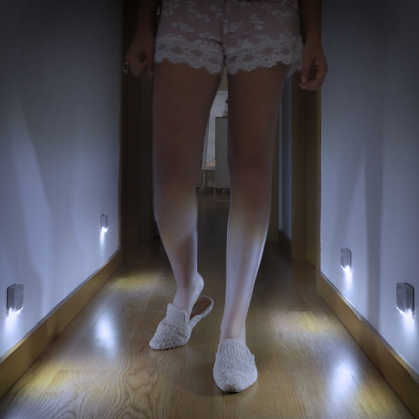 LLUM LED AMB SENSOR DE MOVIMENT (2 unitats) - Imatge 4